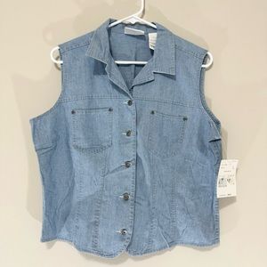 NWT Liz Claiborne Essentials Blue Denim Sleeveless Top Size L